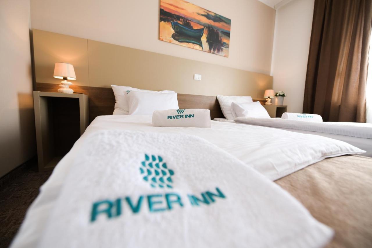 River Inn Stari Banovci Экстерьер фото