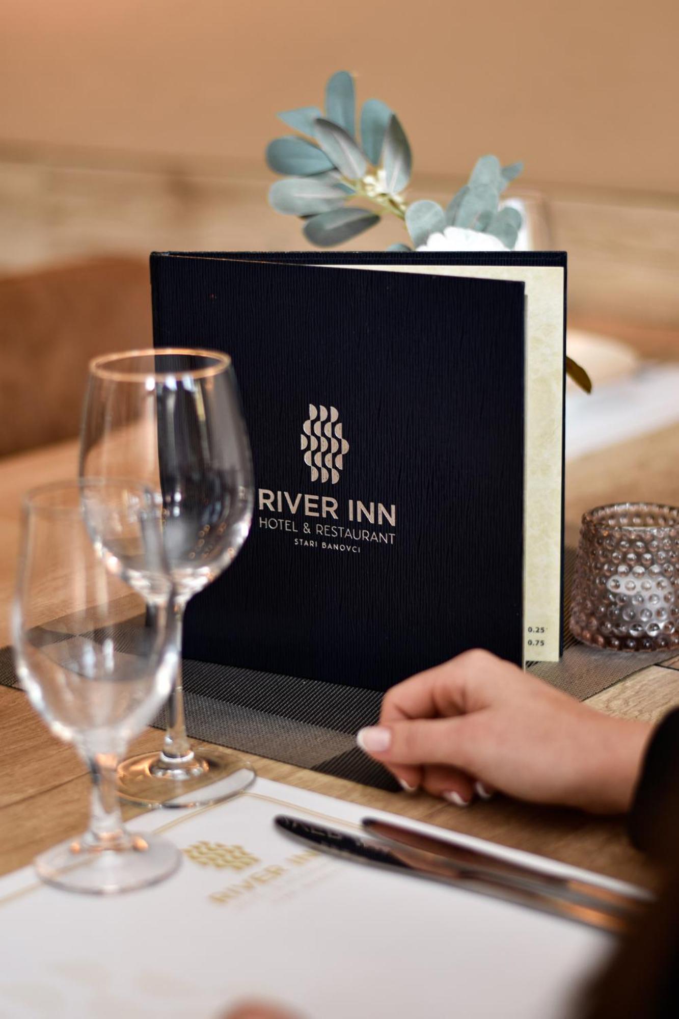 River Inn Stari Banovci Экстерьер фото